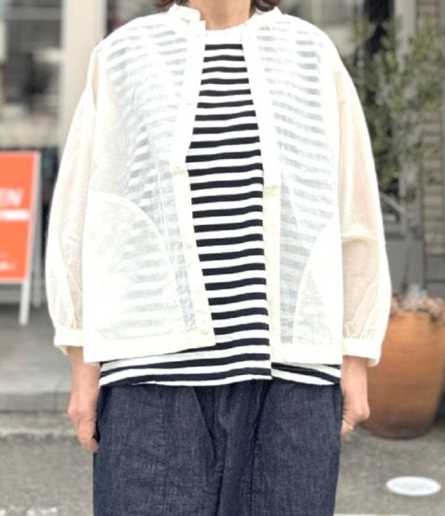 prit　ナイロンシアーペーパー リップストップ 裾ヒモ コクーン ブルゾン（オフ） P82600