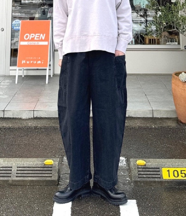 ESTROISLOSE　インディゴダイ リップストップ パンツ（ブラック）EB25423