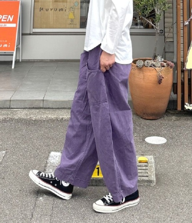 ESTROISLOSE　フェード加工ツイル パンツ（パープル）EB25309