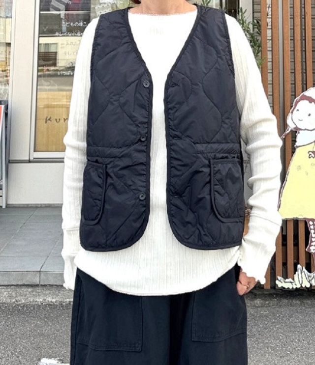 ESTROISLOSE ライトキルト ベスト(ブラック) EB25312