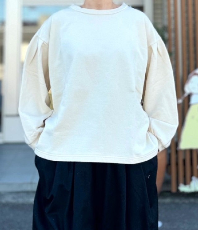 【40%OFF】SETTEN　セントラル裏毛 タックスリーブ プルオーバー（エクリュ）