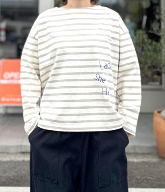 BLUE LAKE MARKET　デラウェボーダー 刺繍ボーダー  プルオーバー（エクリュ×モカ） B-512024