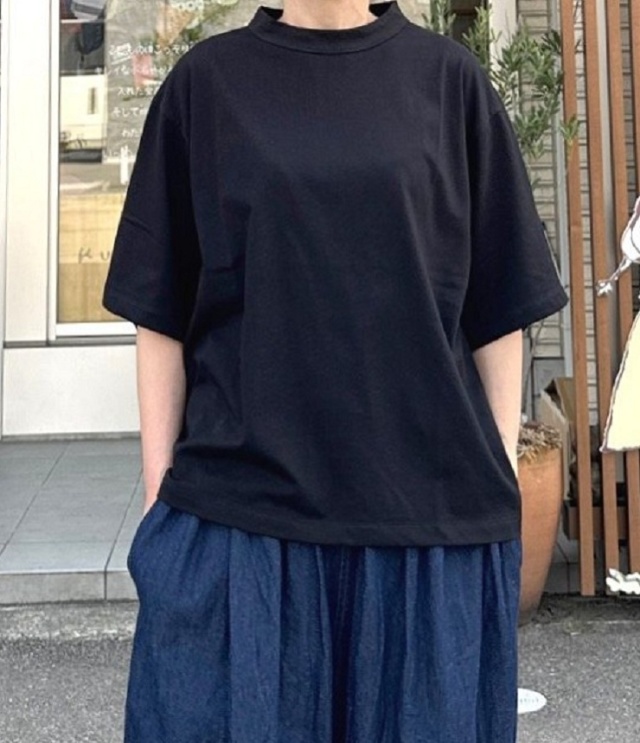 【10%OFF】ESTROISLOSE　フルタンブラー天竺 5分袖 Tシャツ（ブラック）EC25103