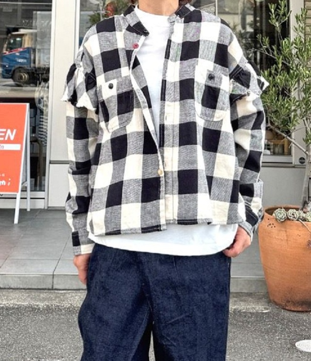 【40%OFF】Go To Hollywood　ツイル ブロックチェック フリフリ シャツ　ブラック（レディース）32580100