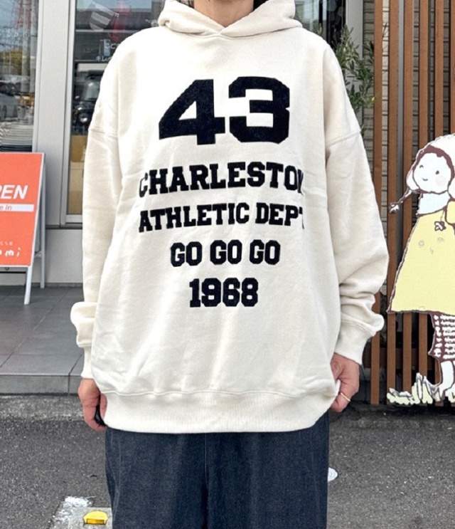 NEEDLE WORKS　T/C裏起毛 43 パーカー　オフホワイト（レディース） 2225211