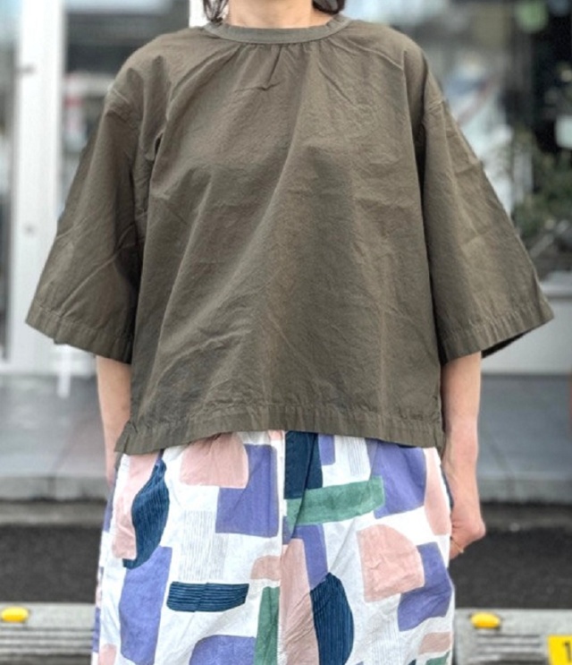 prit　47/2サイロプレミアム天竺 × 50/1ブロード 切替 5分袖 ビッグスリーブ Tシャツ（ダークオリーブ） P91637