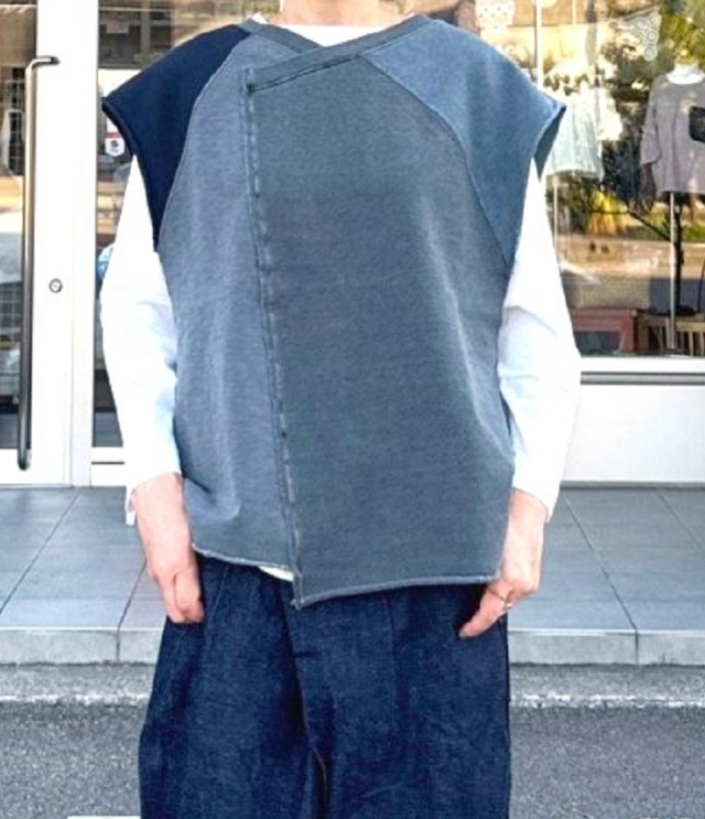 Go To Hollywood　裏毛 リメイク ベスト　ブラック（レディース）32580412