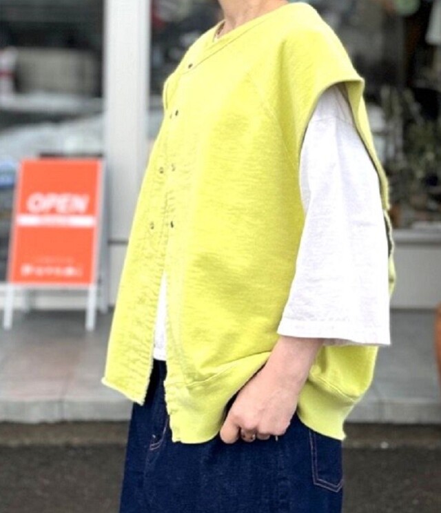 【30%OFF】Go To Hollywood　裏毛 リメイク ノースリーブ スウェット　グリーン（レディース） 32520407