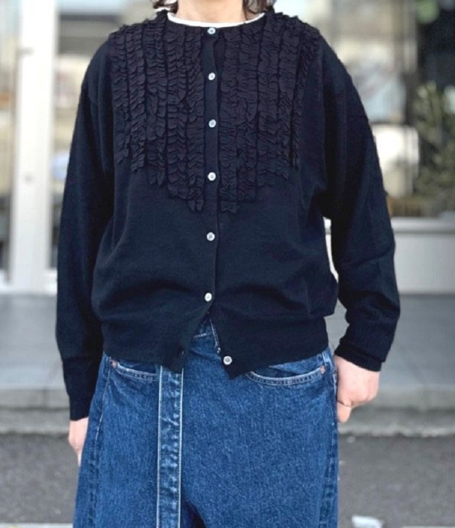 mao made ふりふりフリル カーディガン(ブラック/ブラック)611137