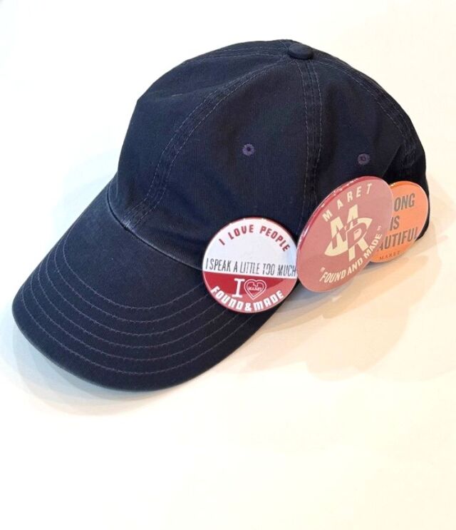 MARET ツイルパッチ モリモリ キャップ(ネイビー) M236G95