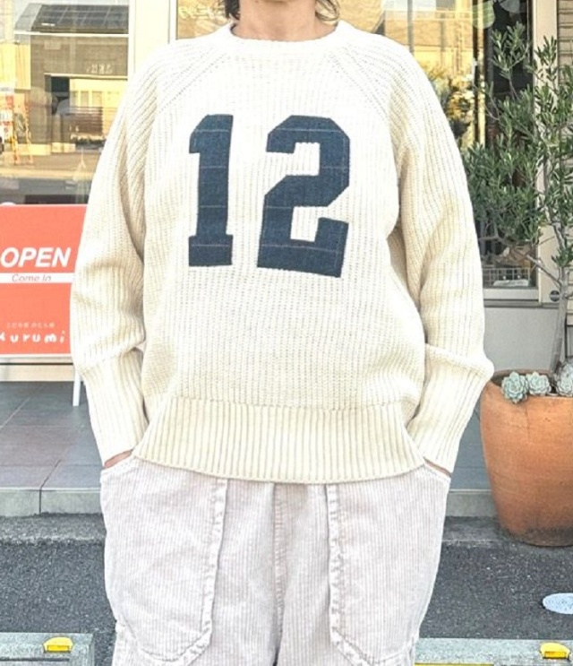 mao made ナンバーリング パッチししゅう プルオーバー(オフベージュ) 551113