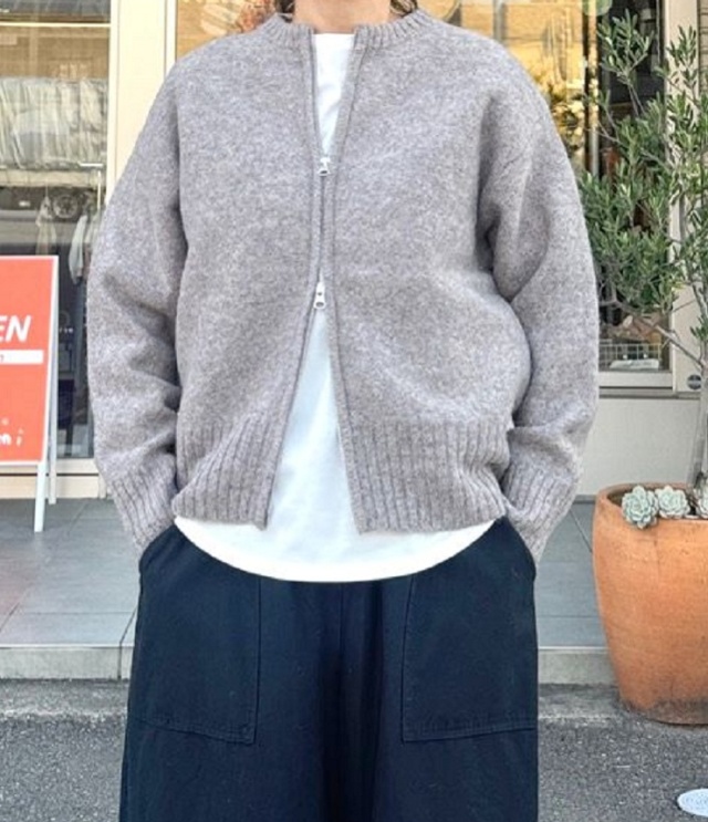 mao made　ダブルジップ クルーネック ブルゾン（モカグレー） 551127