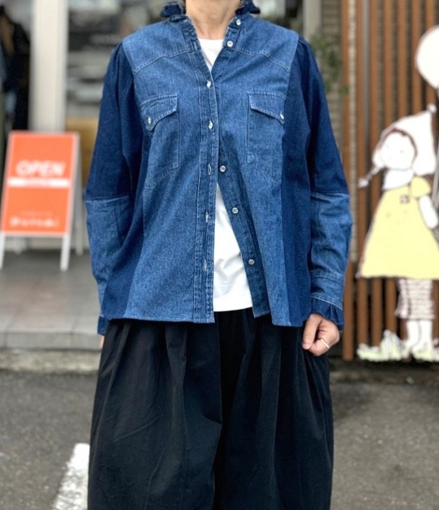 【20%OFF】REHERSALL　デニムフリルシャツ（ネイビー）