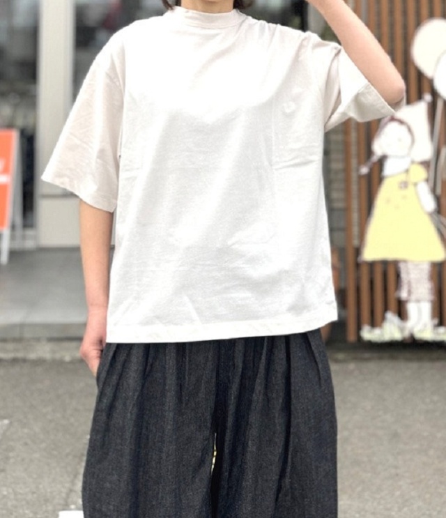 ESTROISLOSE フルタンブラー天竺 5分袖 Tシャツ(アイボリー)EC25103