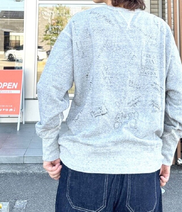 DENIM DUNGAREE 　ビンテージ裏毛 MEMORIAL スウェット　グレー（レディース）  22580422