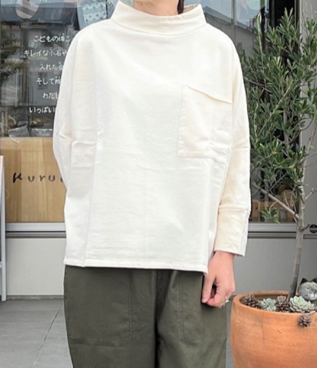 【50％OFF】　Sabbatum　40/20ミニ裏毛 ラウンドヘム プルオーバー（アイボリー）