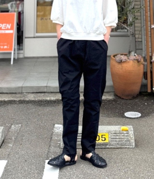 OFFICIAL TEAM　ストレッチポプリン サルエル ワイドパンツ　ブラック（アダルト） 1126225M　#NEEDLE WORKS_OFFICIAL TEAM_NEWO
