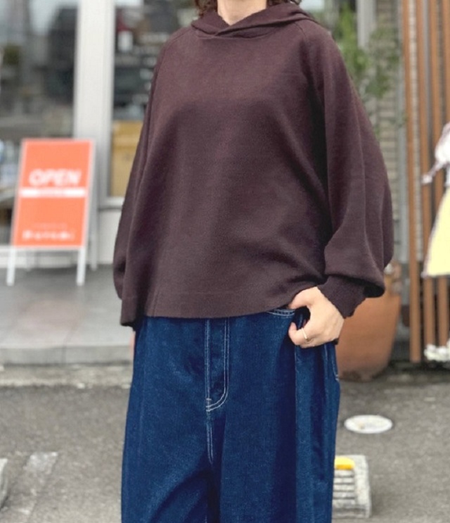 mao made　フード付き ラグラン ワイド ワイド プルオーバー（ブラウン）641144