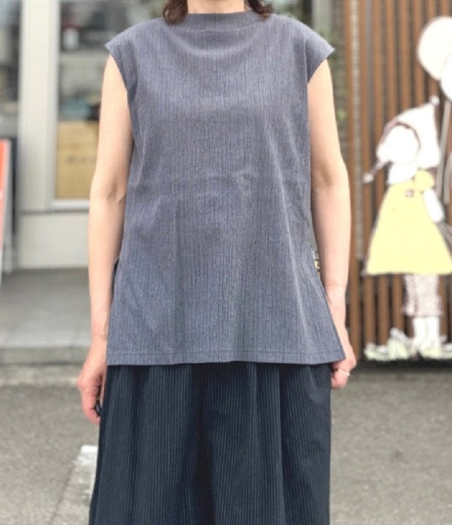 STELLA CIFFON Petalum crepe Tanktop(チャコール) ST2-25505