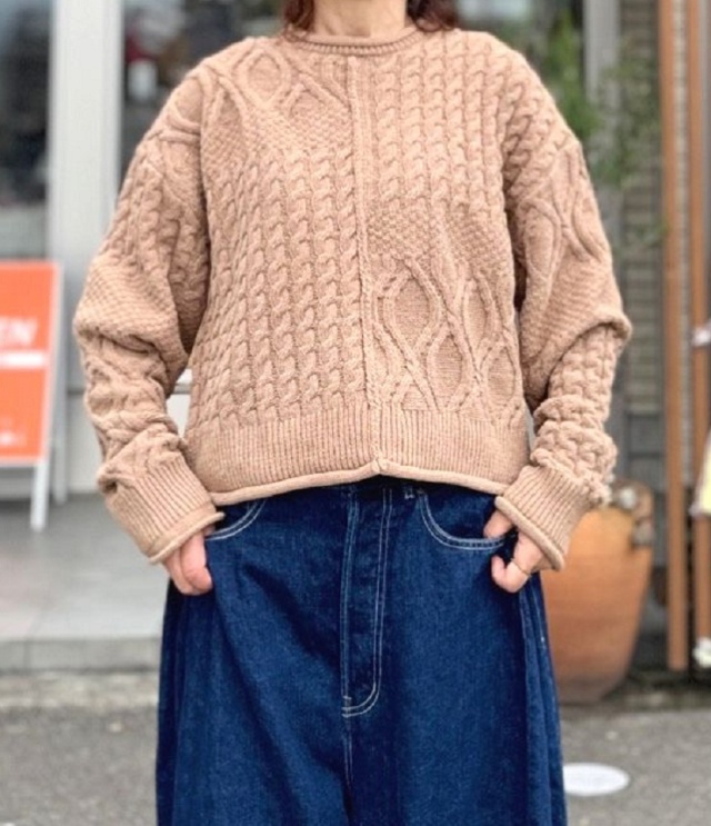 WYTE　Cable-Patch Σ LINE Crew-Neck KT （ベージュ）12-30010