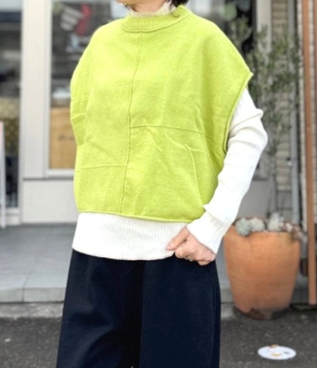 ESTROISLOSE　コットンミラノリブ ベスト（ライトグリーン） EK25401