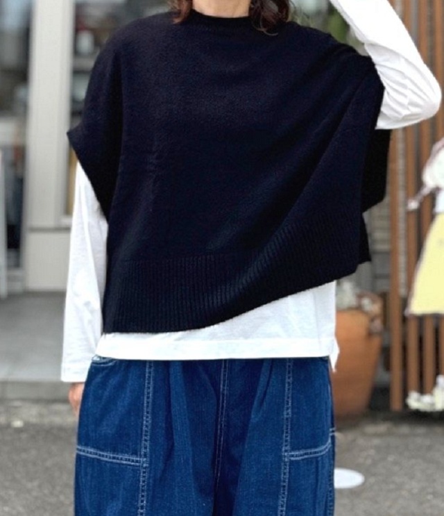mao made　再登場!!! ゆったり着れる サイドボタン ベスト（ブラック）641135 #洗えるニット