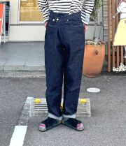 GO TO HOLLYWOODタックパンツ GO TO HOLLYWOOD ゴートゥーハリウッド