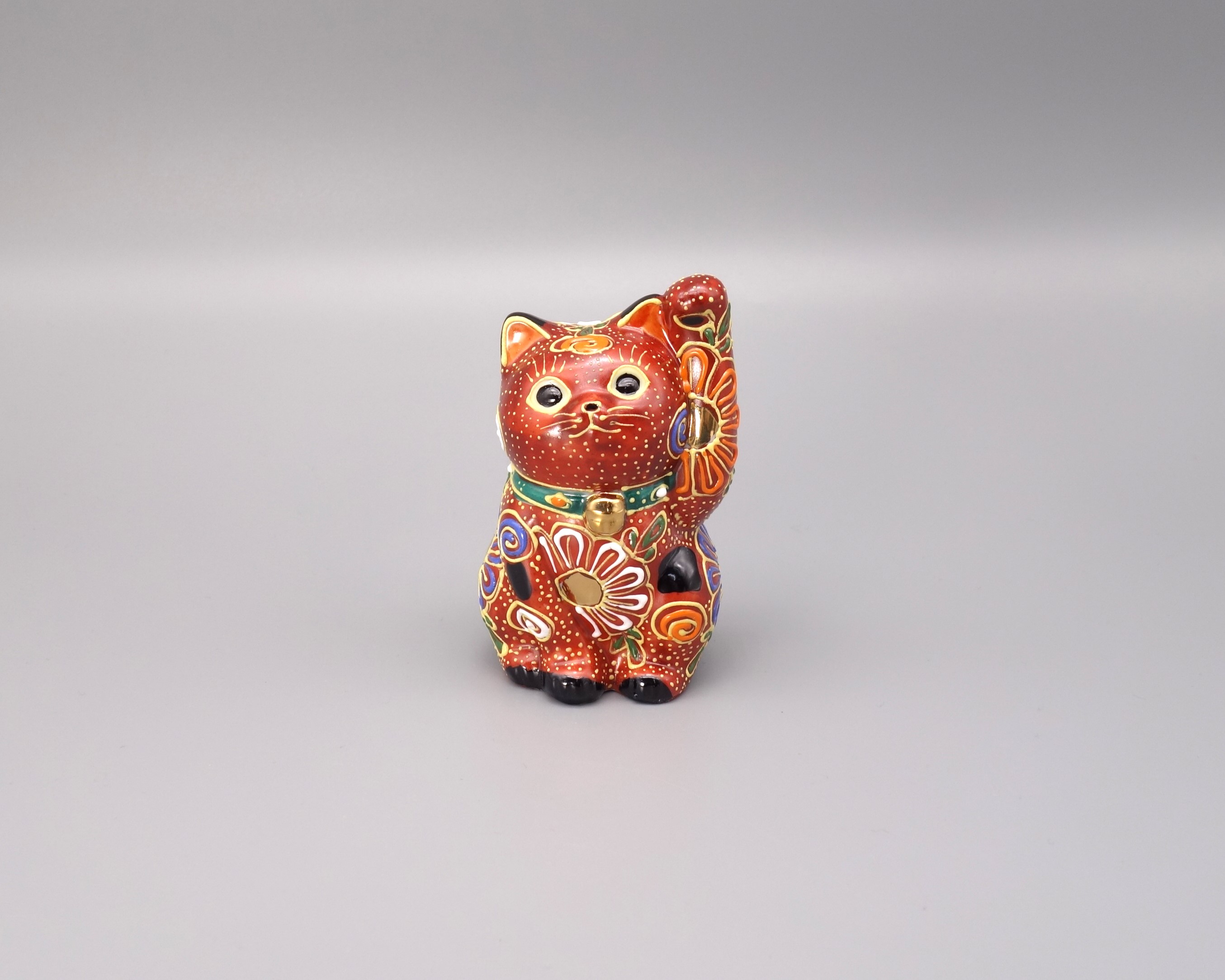 九谷焼 3.2号招猫 盛（左手上げ）