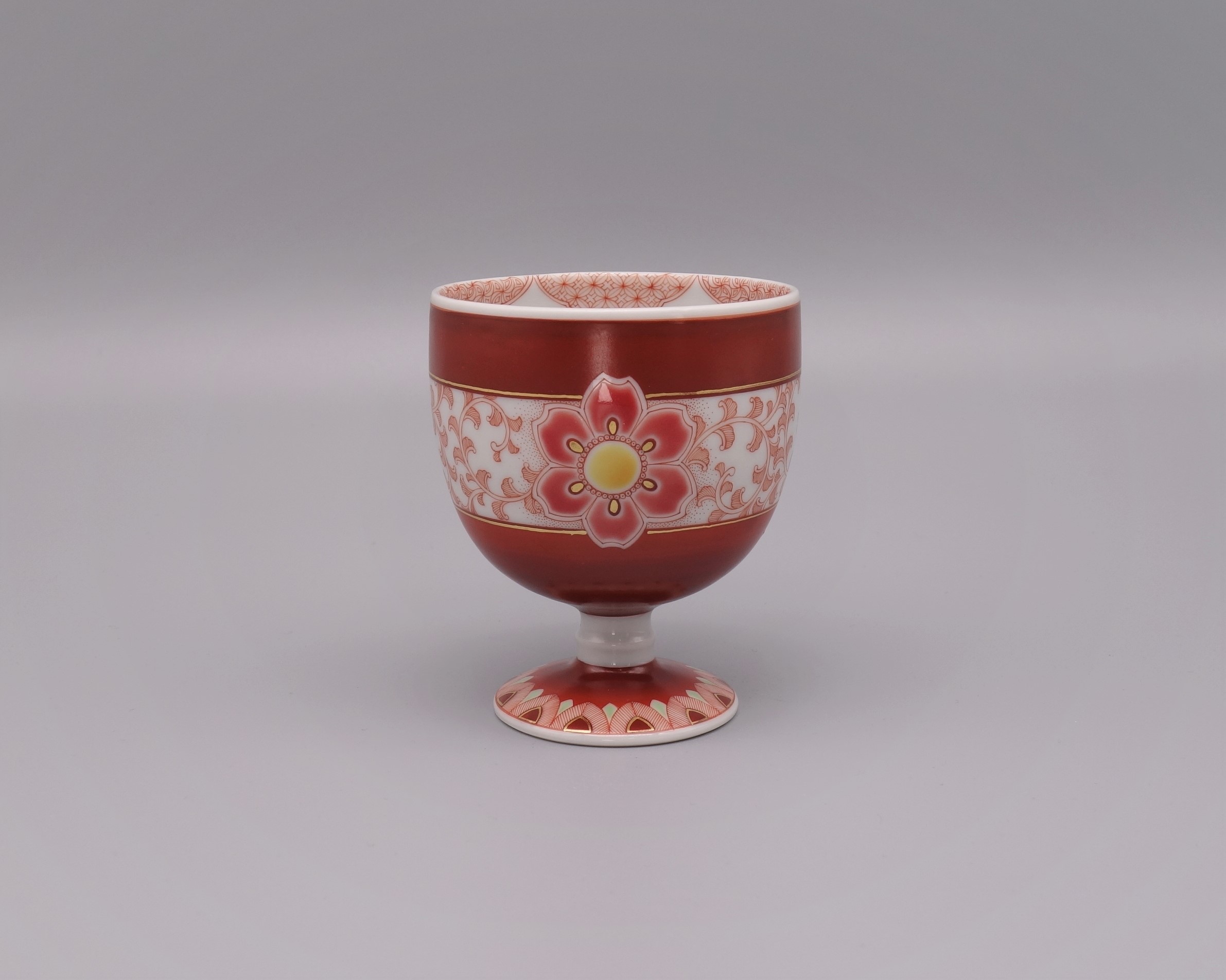 カップ　赤絵唐草紋　[ 林美佳里 ]