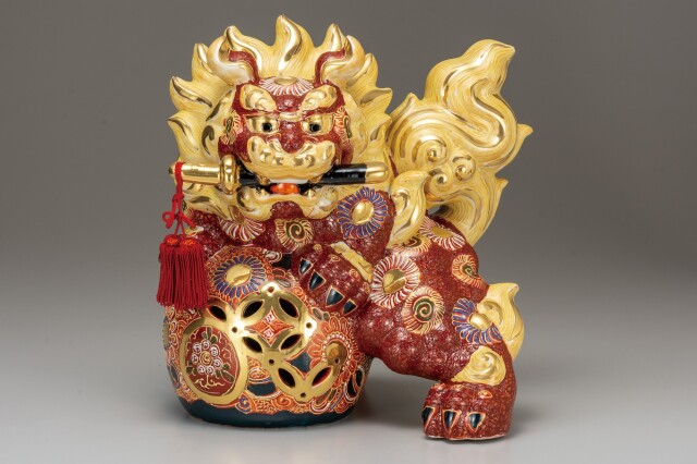 2360 くど 九谷焼 獅子 置物 赤獅子 縁起物 魔除け 