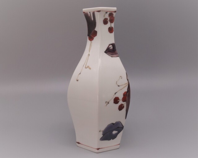 九谷焼華器　山近泰