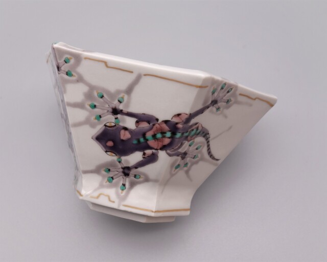 抹茶碗（六角タタラ） 家守（ヤモリ）の図 [ 山近泰 ]