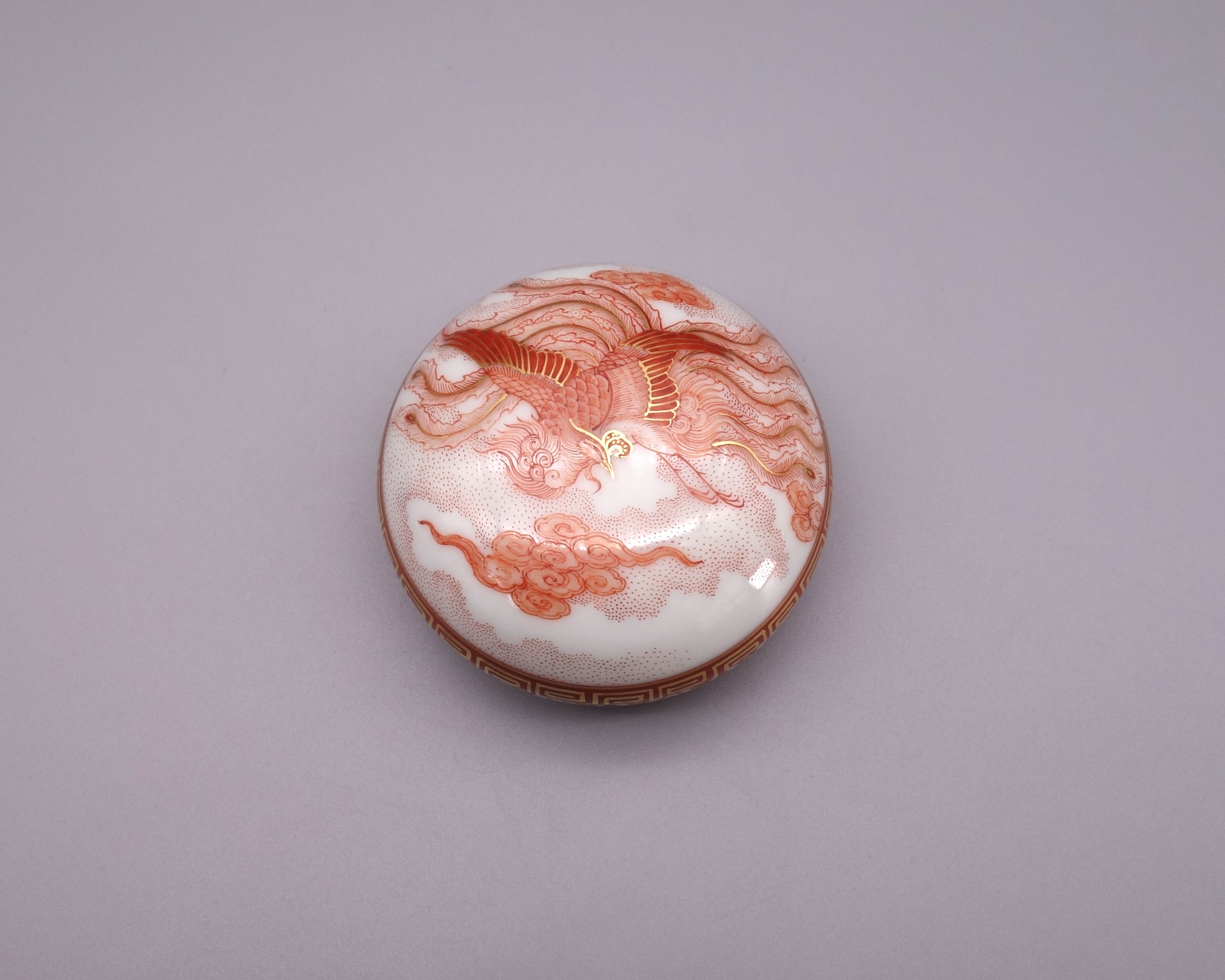 古九谷　春日山窯　赤絵　華の図　鳳凰の図　菓子鉢　蔵出し　１客し 古九谷 春日山窯 赤絵 華の図 鳳凰の図 菓子鉢 蔵出し 1客し