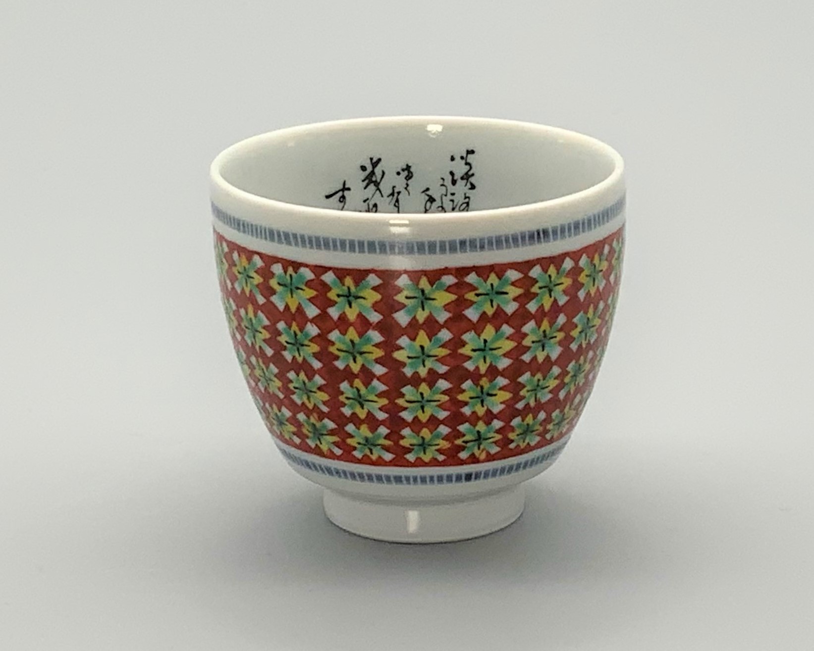 色絵ぐい呑 ぐい呑 色絵 青/赤小紋（細字入） [ 梶本太衛 ]