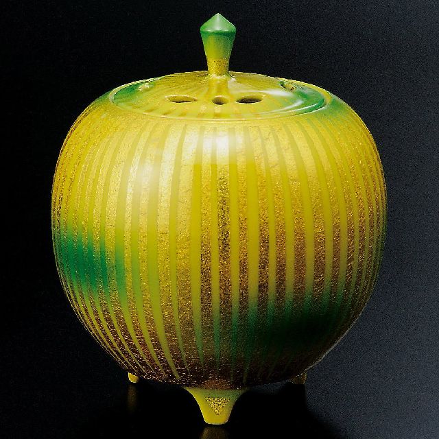 九谷焼作家 ギフト ご贈答品 御祝い九谷焼4.5号香炉 金箔線紋 山田登陽志