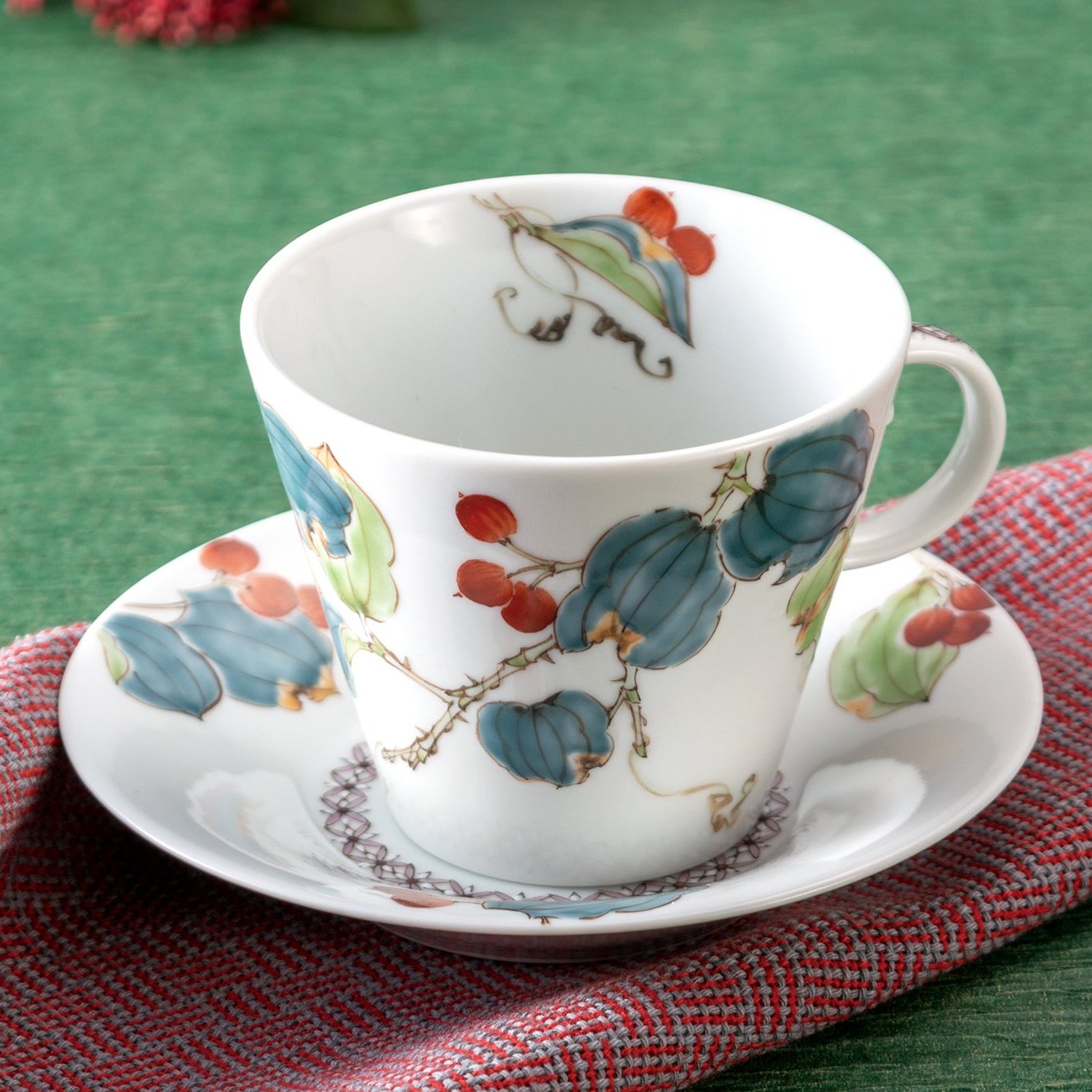 九谷焼高級ギフト ご贈答品 九谷焼カップ＆ソーサー 山帰来 平野由佳