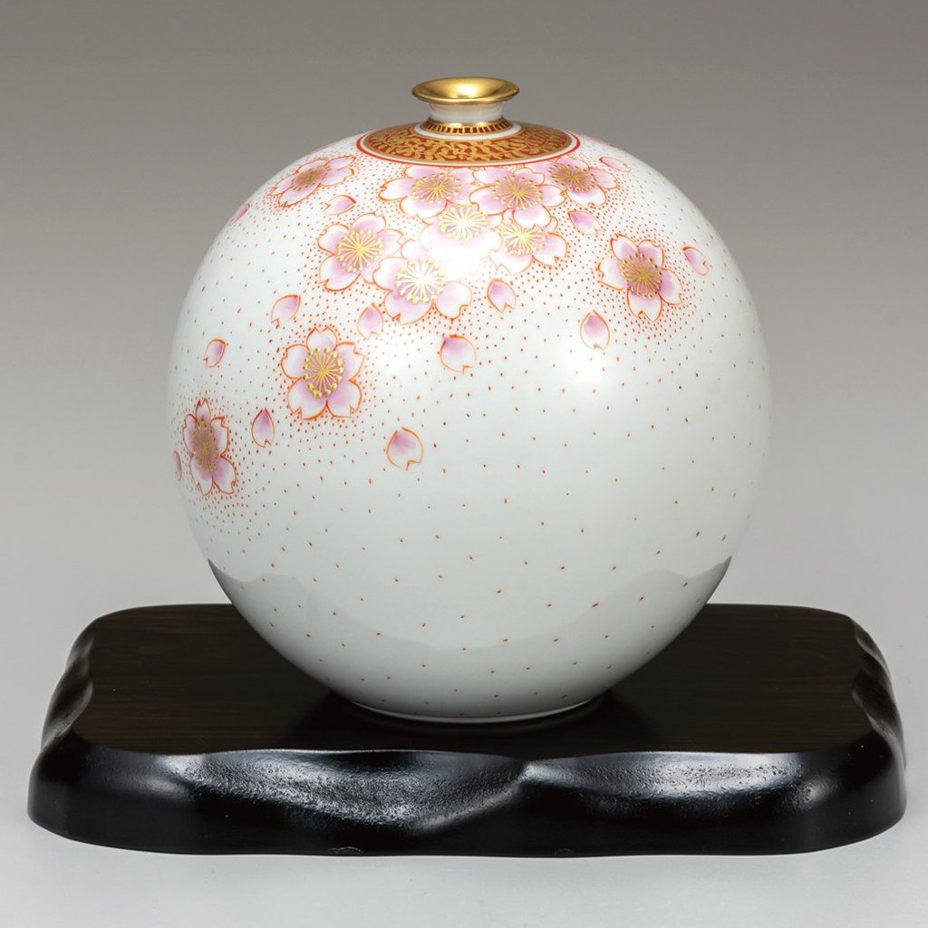 九谷焼ギフト ご贈答品 御祝い 九谷焼4.2号花瓶 金欄手桜（台付） 福田良則