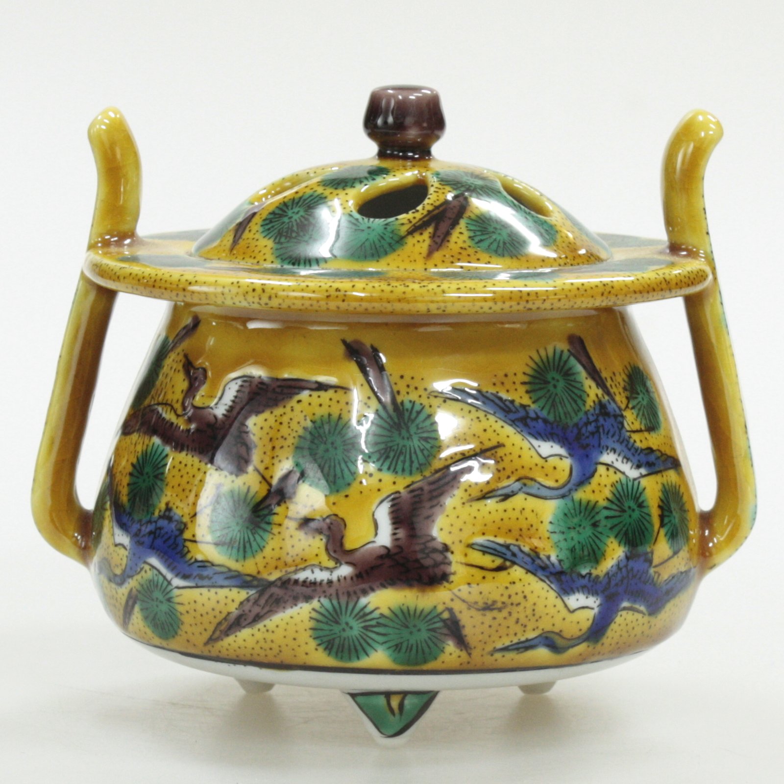 【送料無料】九谷焼アウトレット!! ５０％OFF!! 九谷焼3.5号香炉 吉田屋松に鶴