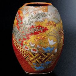 九谷焼作家 ギフト ご贈答品 御祝い九谷焼8号花瓶 金銀彩秋草 中嶋健一