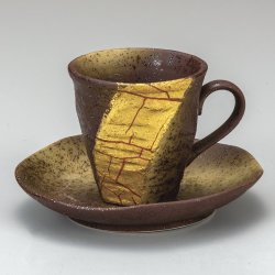 九谷焼高級ギフト ご贈答品 九谷焼カップ＆ソーサー 金箔彩