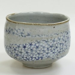 九谷焼アウトレット半額 !! 50％OFF!! 九谷焼抹茶碗 染付花文