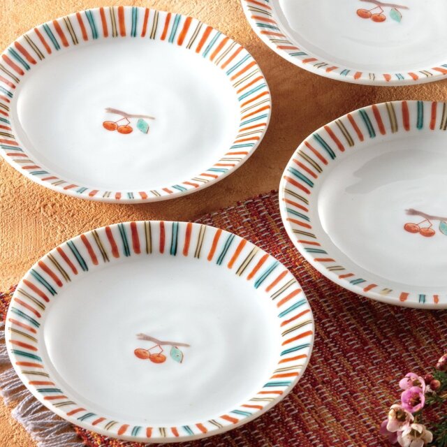 九谷焼 新品 4.5号皿揃 さくらんぼ 小皿 5枚 フルーツ柄のうつわ