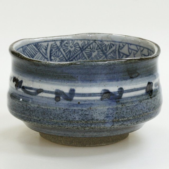 ご売約済です。九谷焼　抹茶茶碗 Amazon.co.jp: 抹茶碗 陶器 茶器 九谷焼 抹茶茶碗 金箔梅