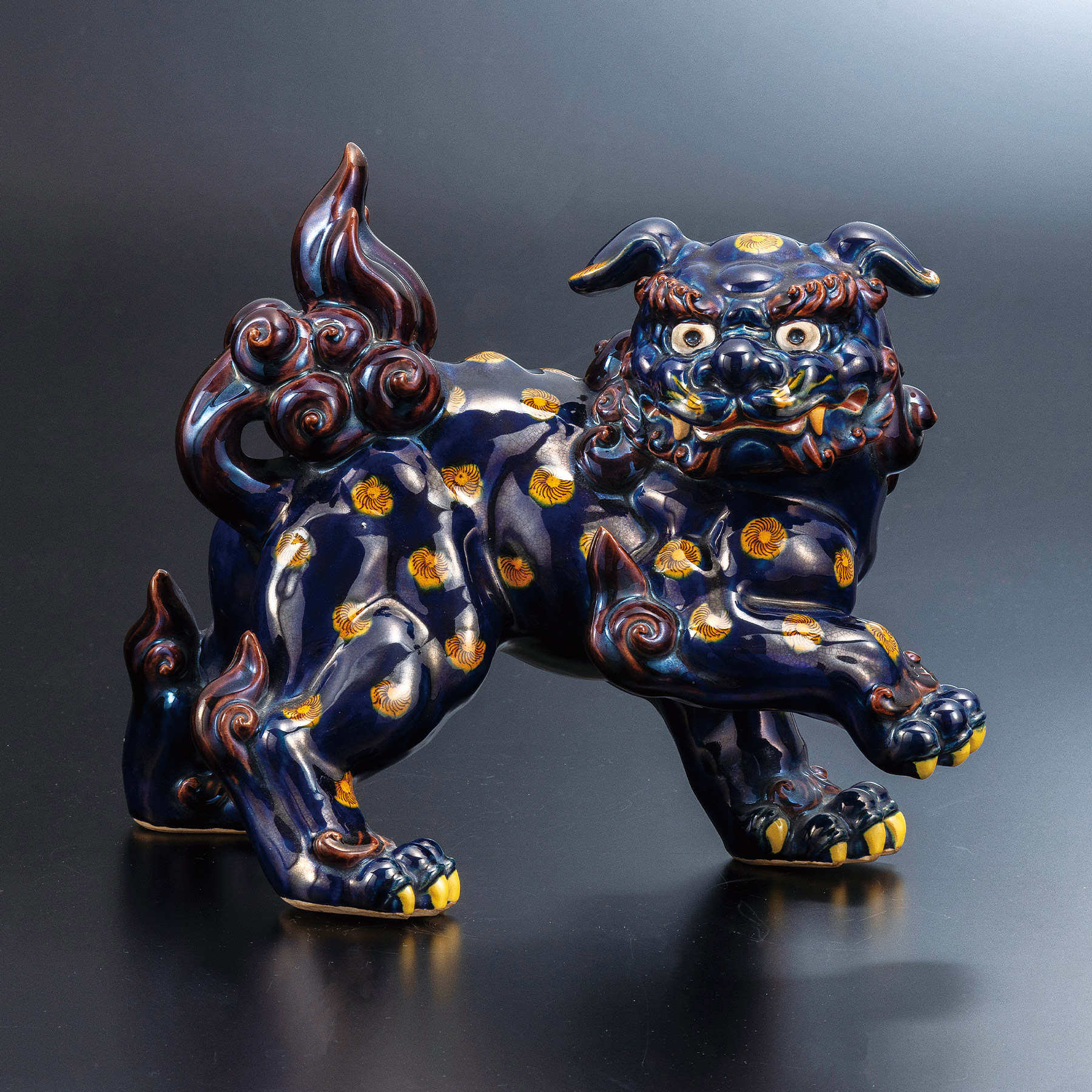 9.8号獅子・深厚釉