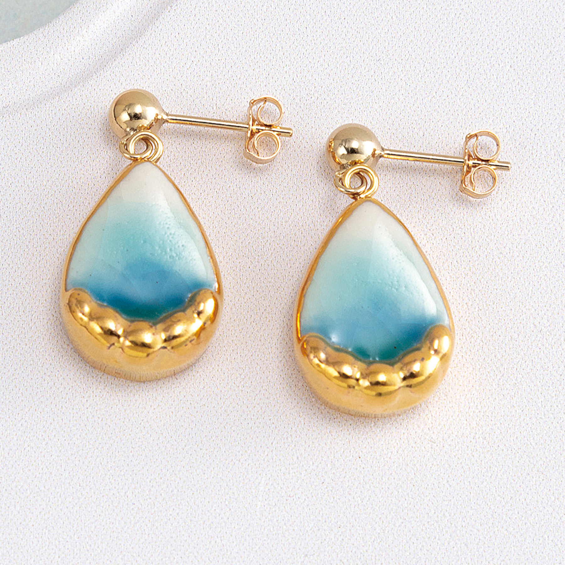 ピアス・霖雨のあと