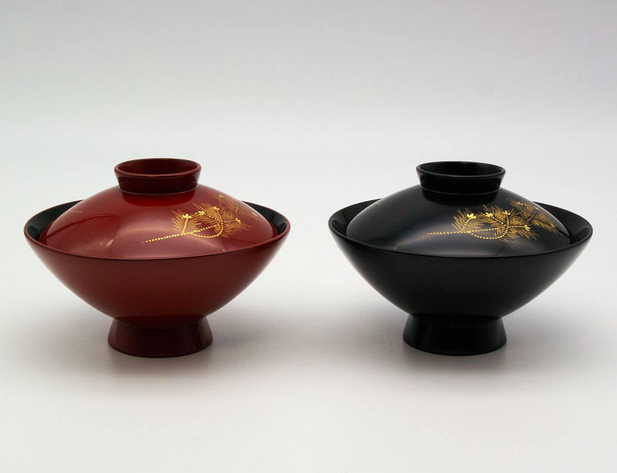 《復興支援》輪島塗　蓋付夫婦椀　若松之図沈金