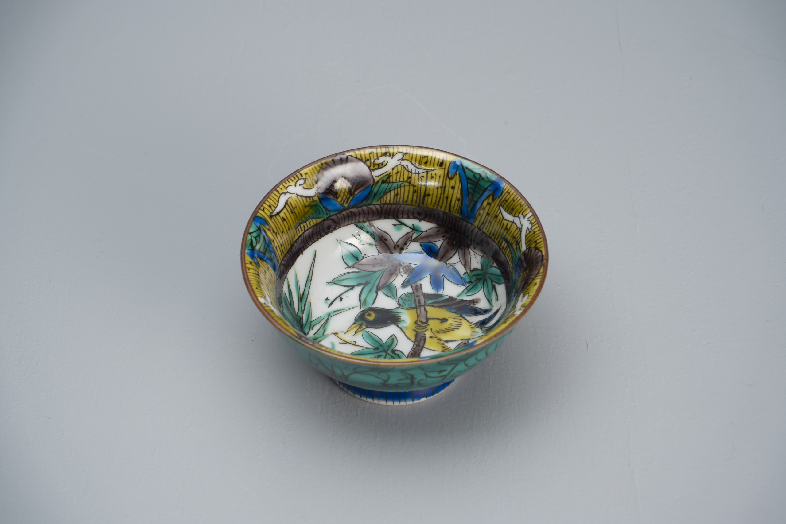酒盃・創吉田屋芭蕉に瓜の図