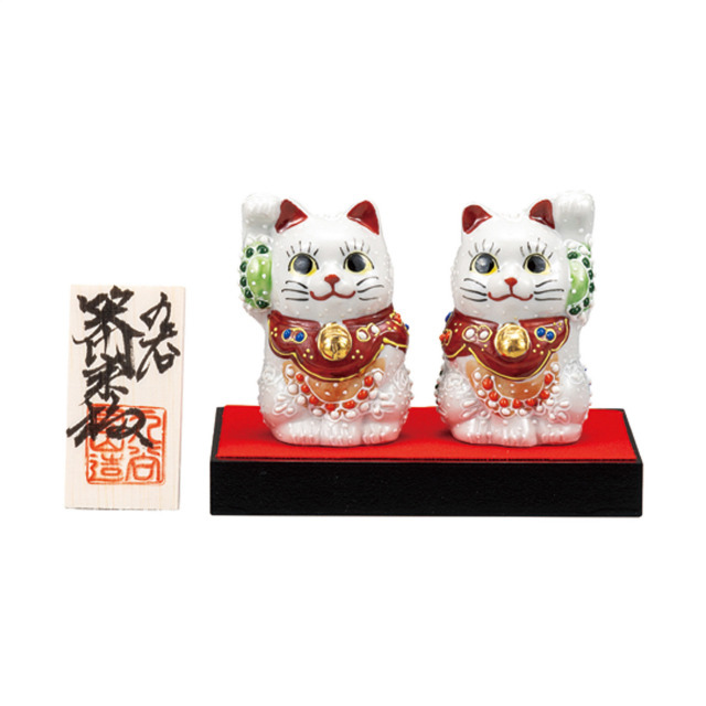 2.2号ペア招き猫・白盛（台・敷物・立札付）