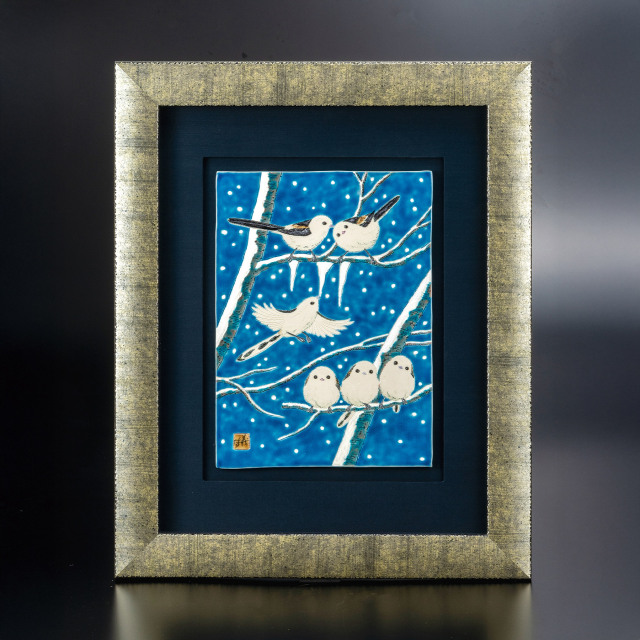 陶額・彫釉彩シマエナガ文