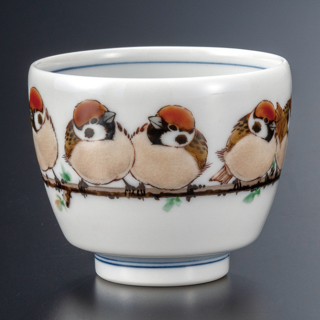 ぐい呑・回群雀図